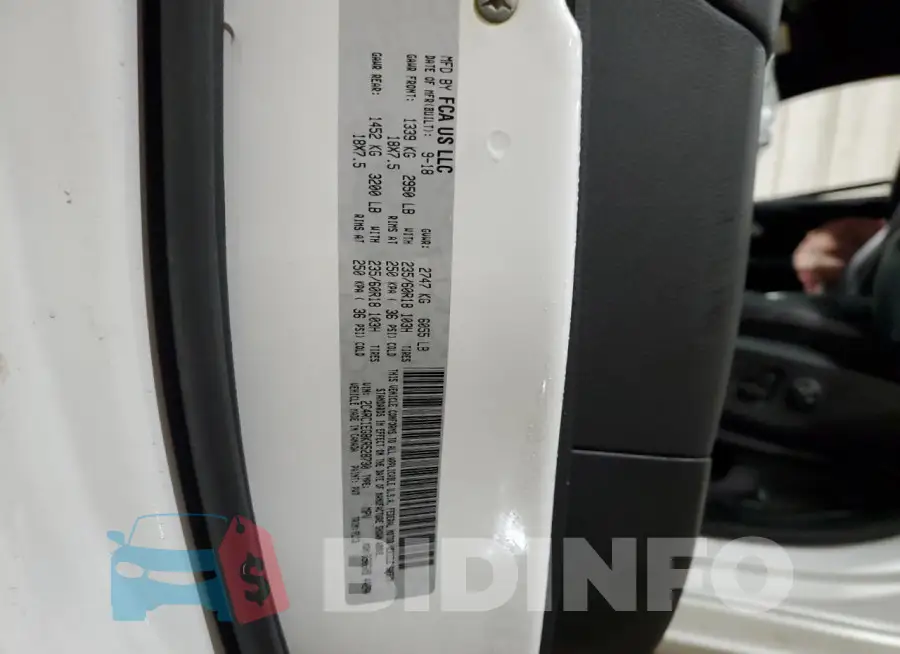 2C4RC1EG8KR528730 Photo# 13