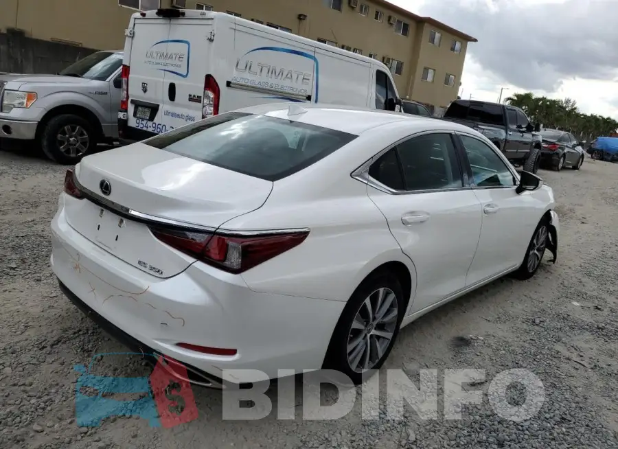 58ACZ1B11LU065746 Photo# 3