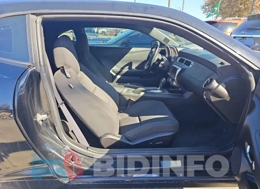2G1FD1E36F9301449 Photo# 5