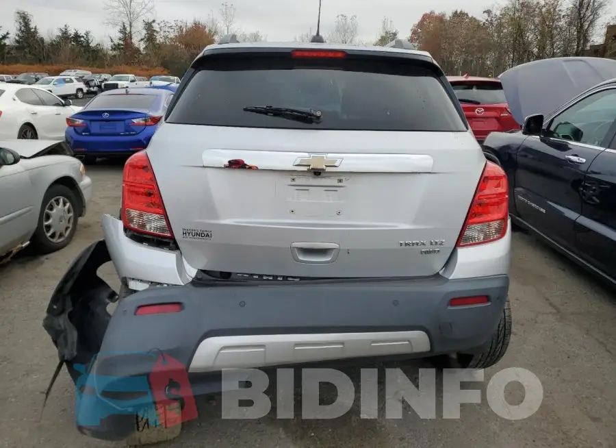 3GNCJRSB6GL246567 Photo# 6