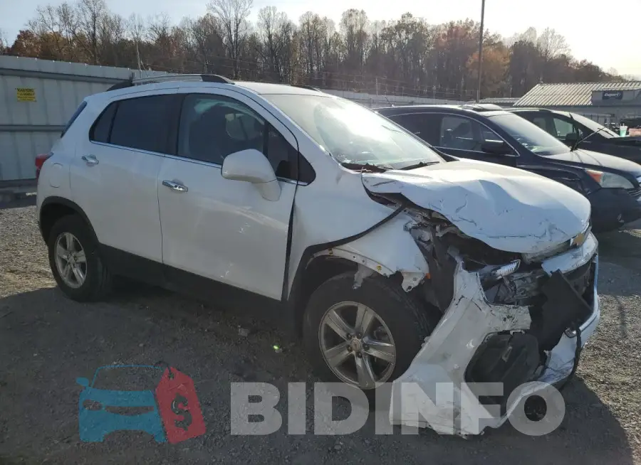 KL7CJPSB0JB670233 Photo# 4