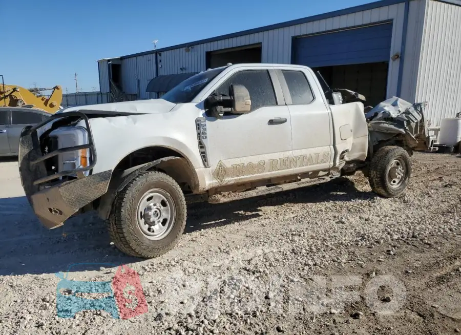 1FT8X3BT5PEC04779 Photo# 1