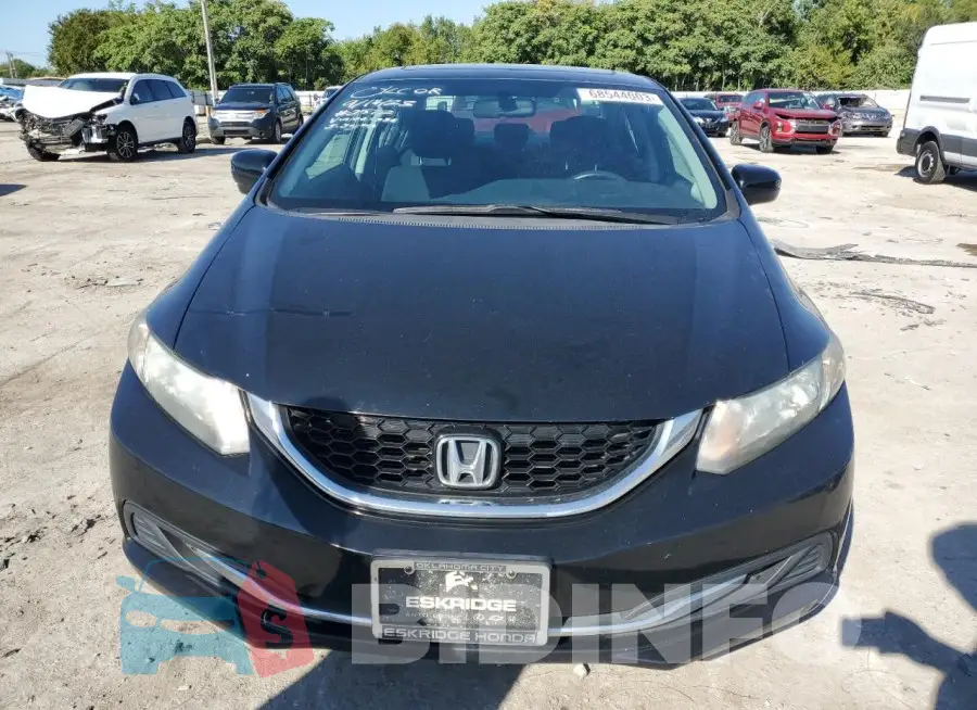 19XFB2F83FE083386 Photo# 5