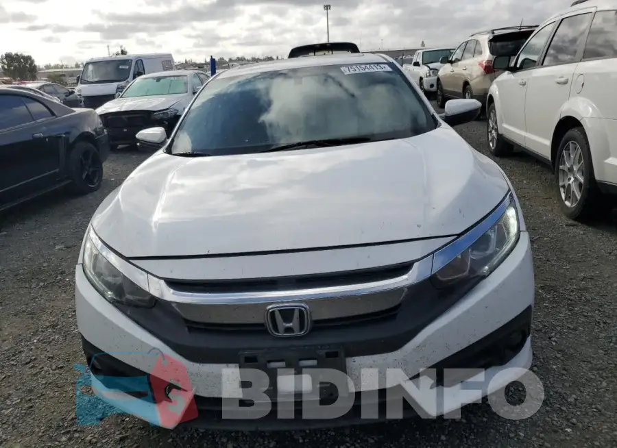 19XFC1F38GE221341 Photo# 5