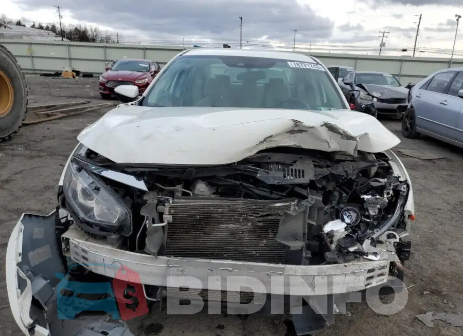 19XFC2F65HE225185 Photo# 5
