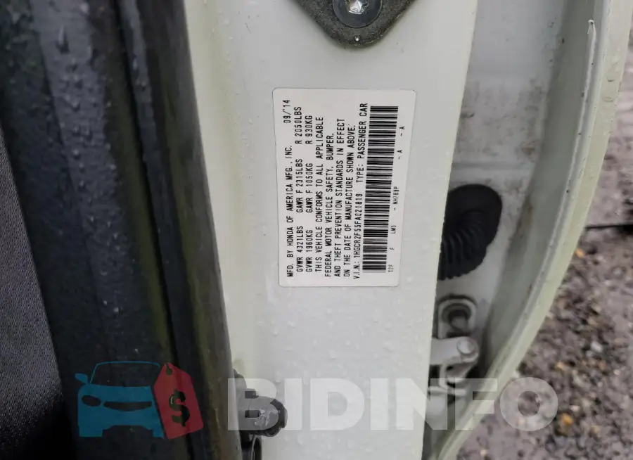 1HGCR2F55FA021819 Photo# 13