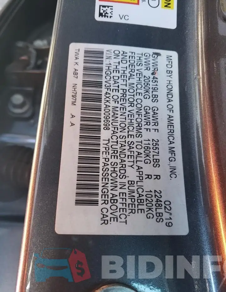 1HGCV3F4XKA009698 Photo# 13