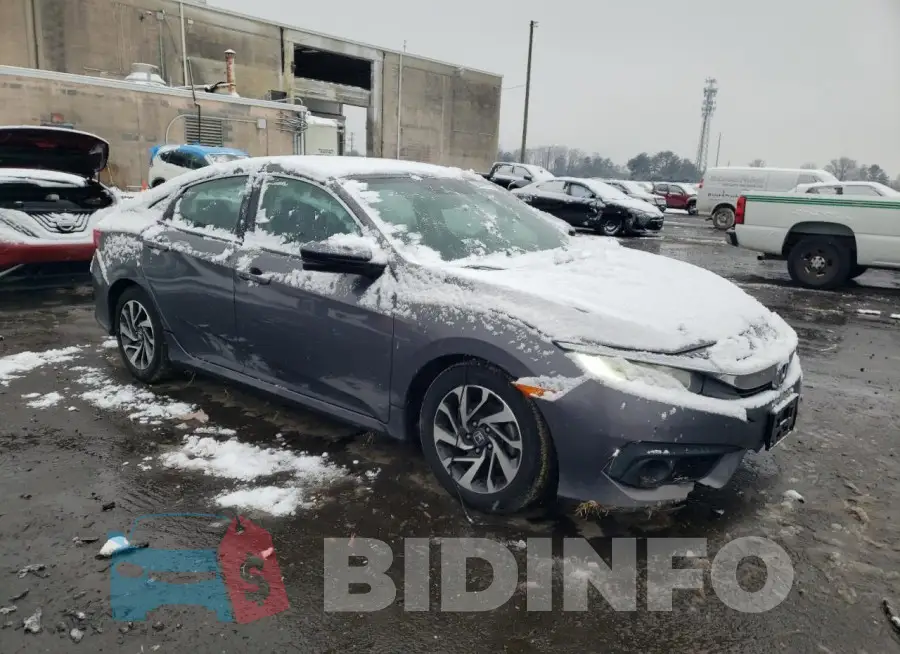 2HGFC2F82GH504275 Photo# 4