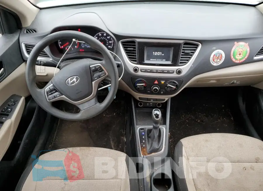 3KPC24A32KE042865 Photo# 8