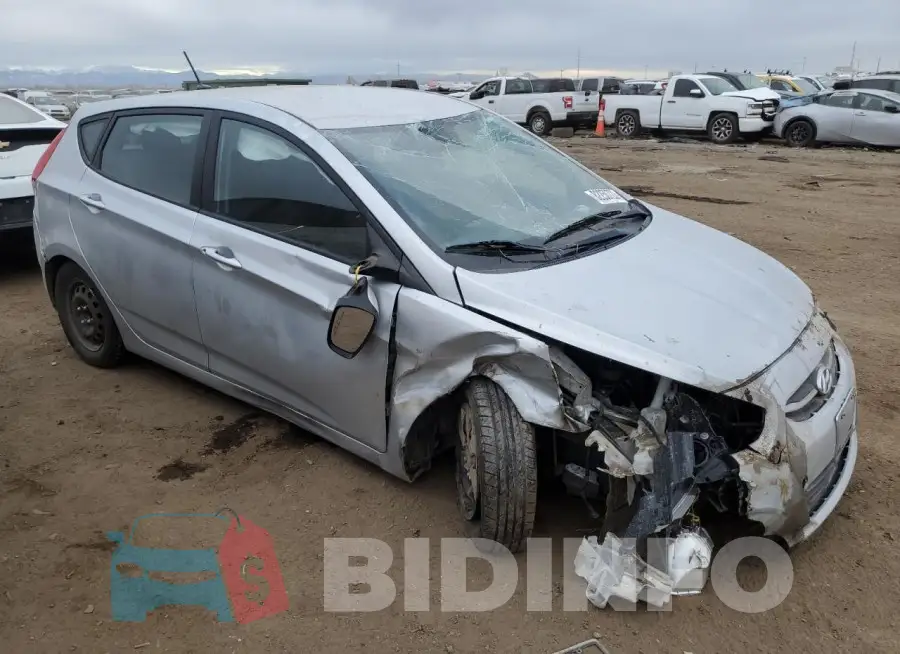 KMHCT5AE8FU204389 Photo# 4