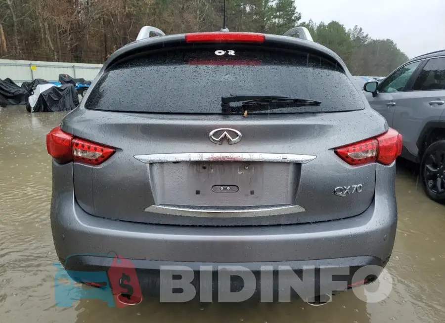 JN8CS1MUXGM670835 Photo# 6