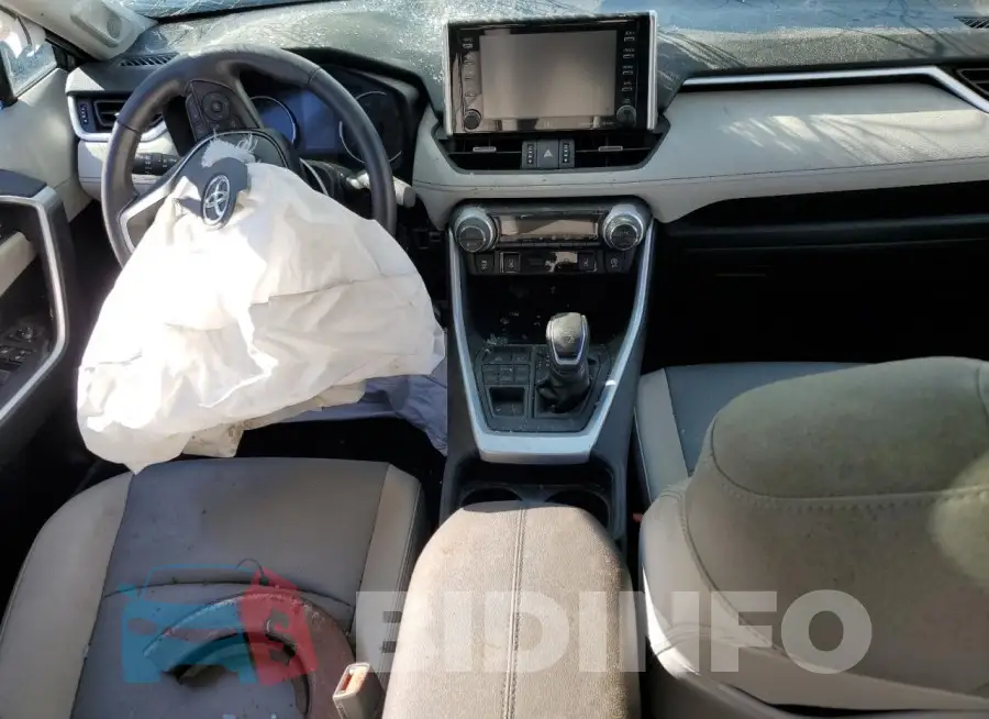 2T3A1RFV8LC130635 Photo# 8