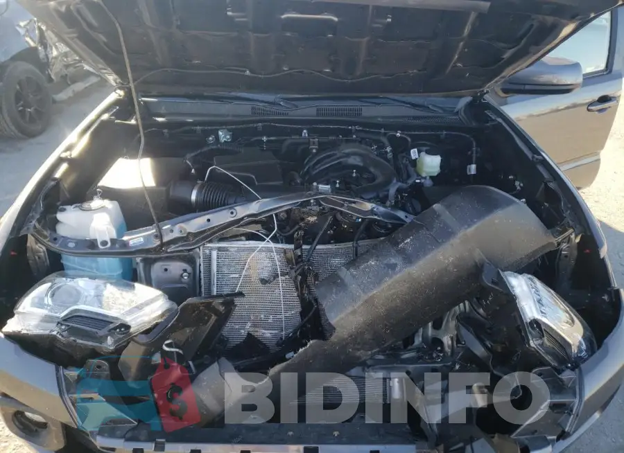 3TYAZ5CN6PT034647 Photo# 11