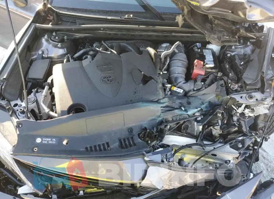 4T1FZ1AK8PU072004 Photo# 11