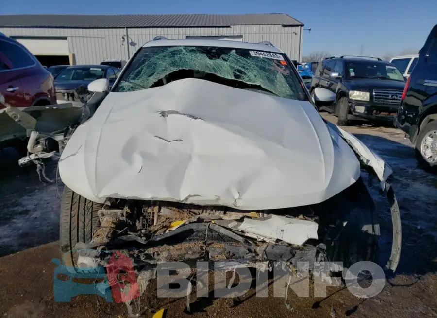 3VV4B7AX3MM048015 Photo# 5