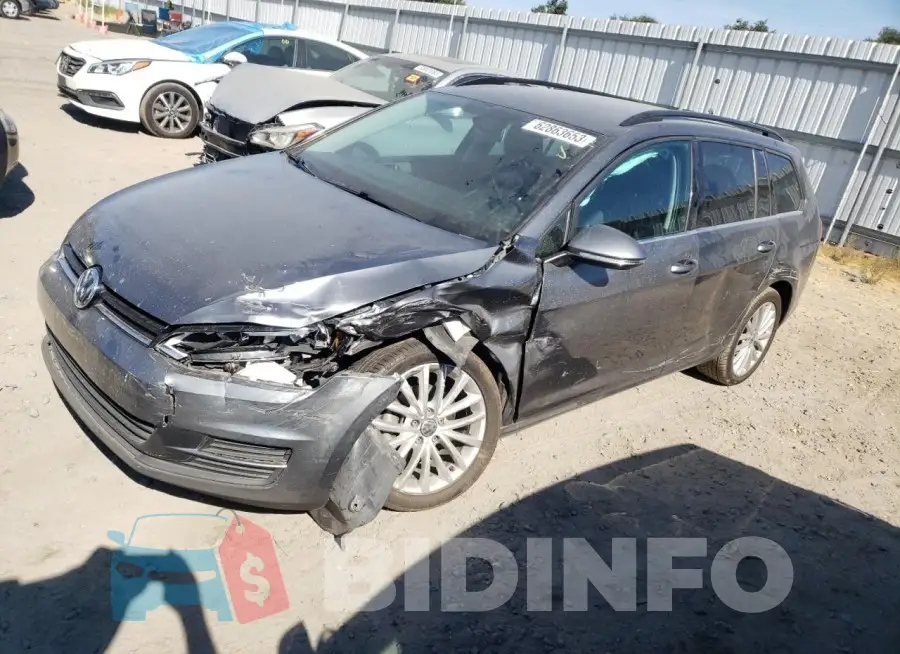 3VWCA7AUXFM520147 Photo# 1