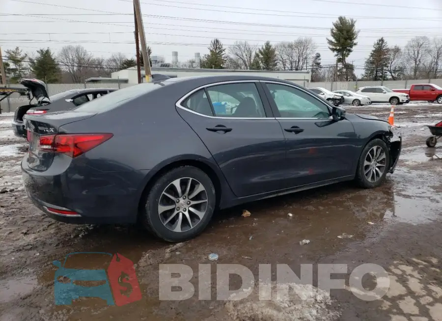 19UUB1F38FA030192 Photo# 3