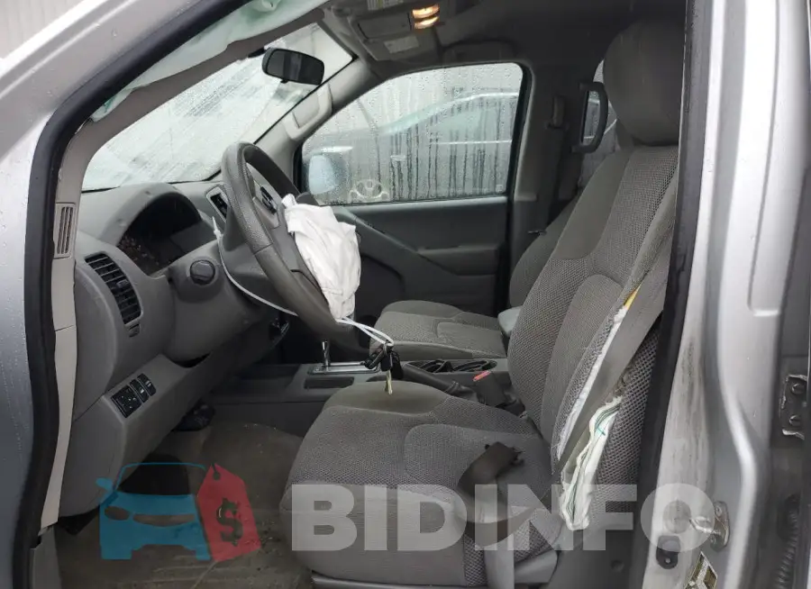 1N6AD0EV6JN755538 Photo# 7
