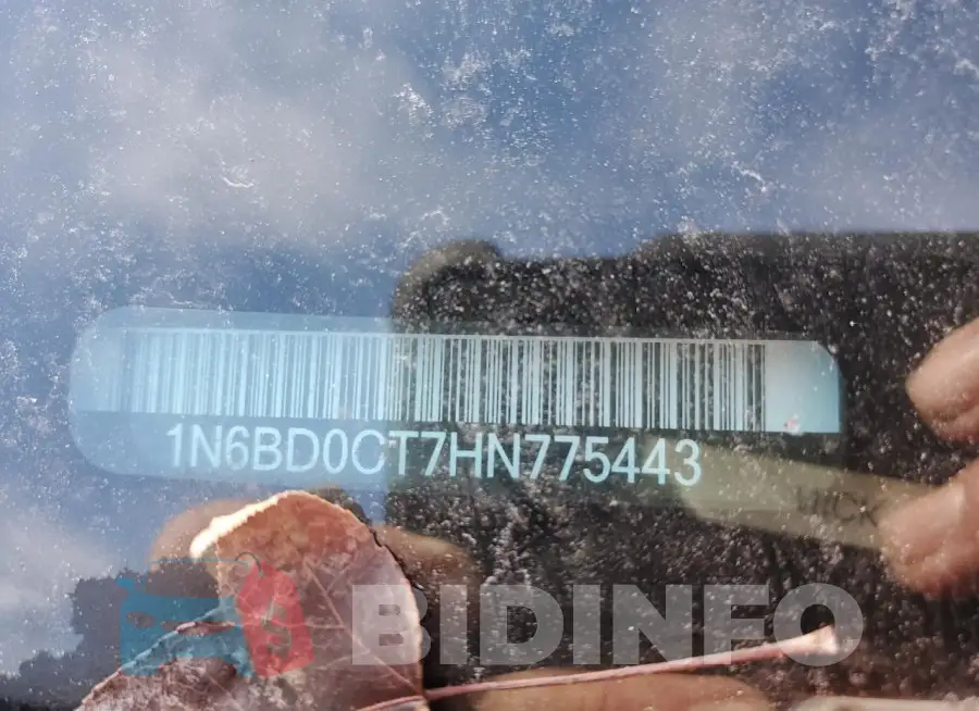 1N6BD0CT7HN775443 Photo# 12