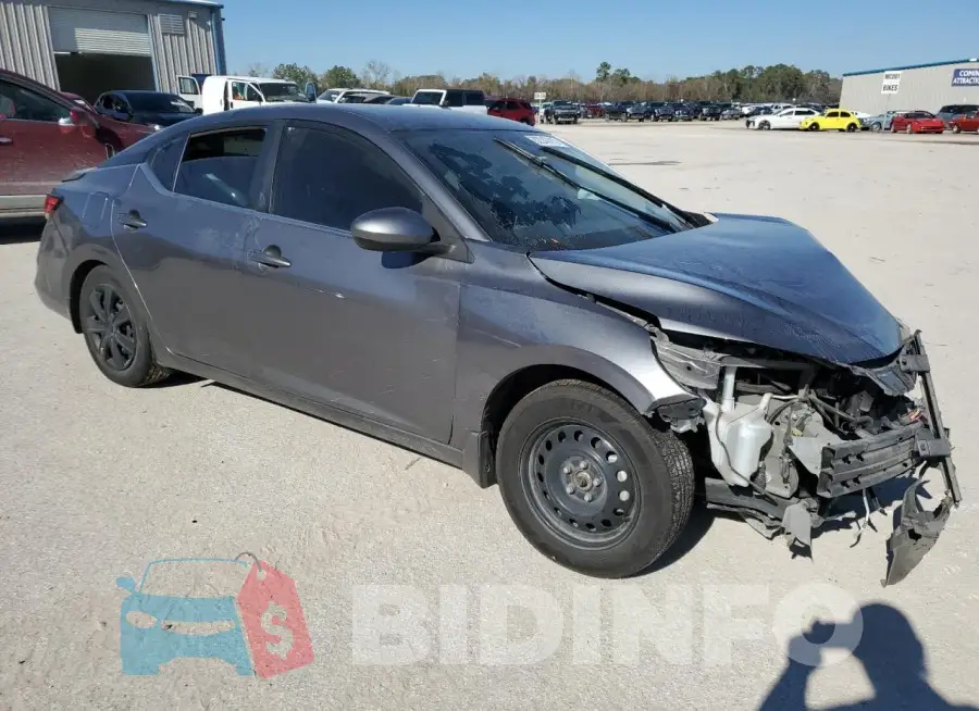 3N1AB8BV9NY213826 Photo# 4