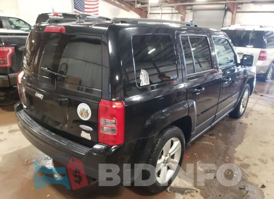 1C4NJPFB0GD562942 Photo# 3