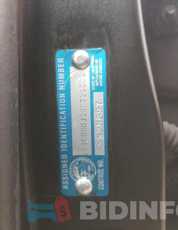 2C3CDXGJ3KH736006 Photo# 12