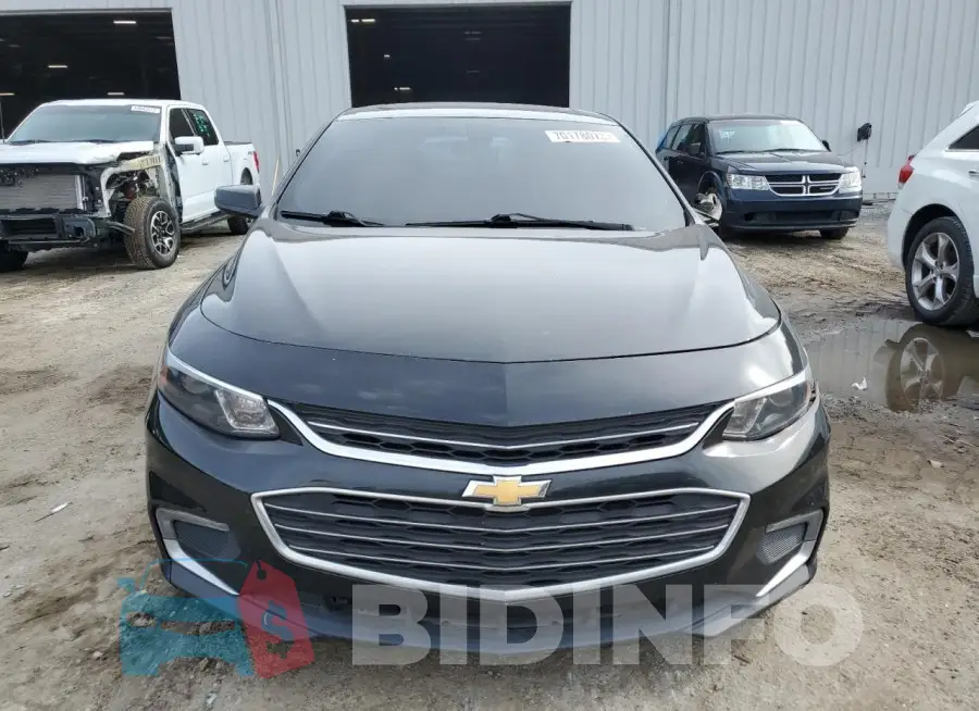 1G1ZD5ST3JF144262 Photo# 5