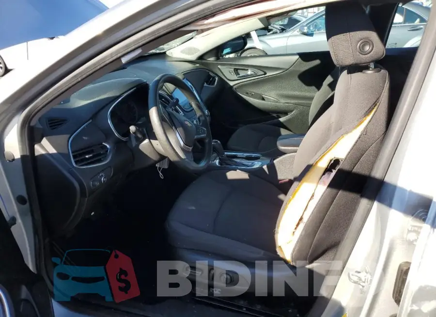1G1ZD5ST3KF104216 Photo# 7