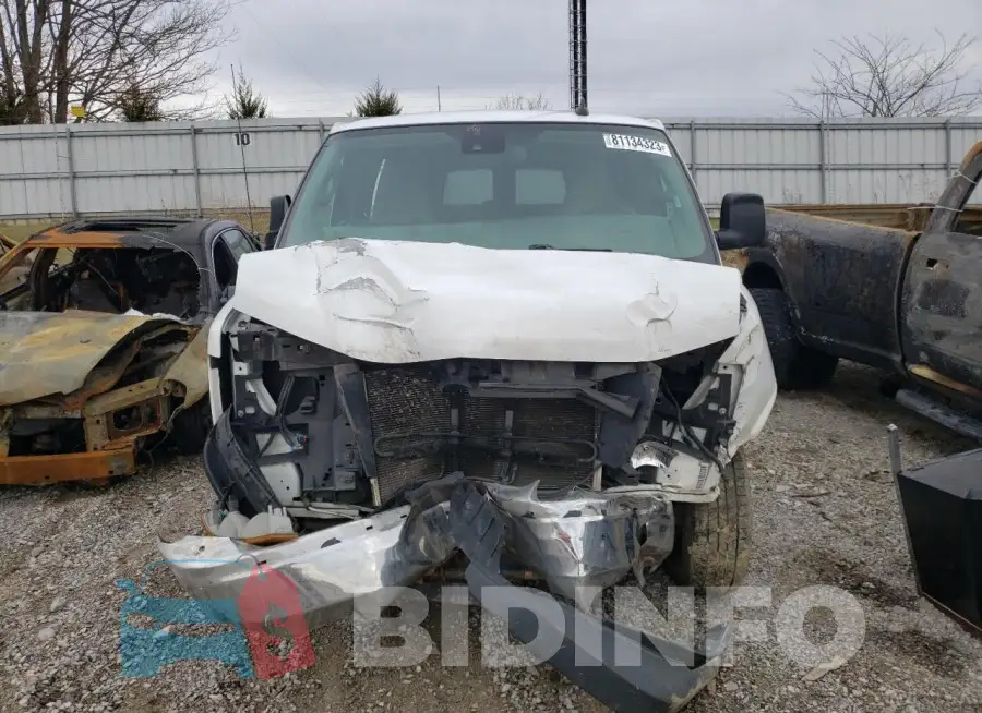 1GAZGPFG8K1282913 Photo# 5