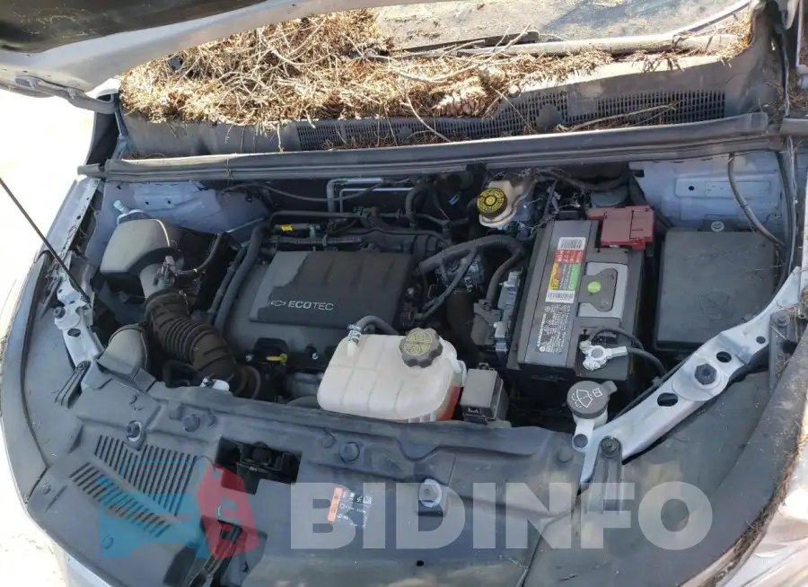 KL7CJLSB7JB583583 Photo# 7