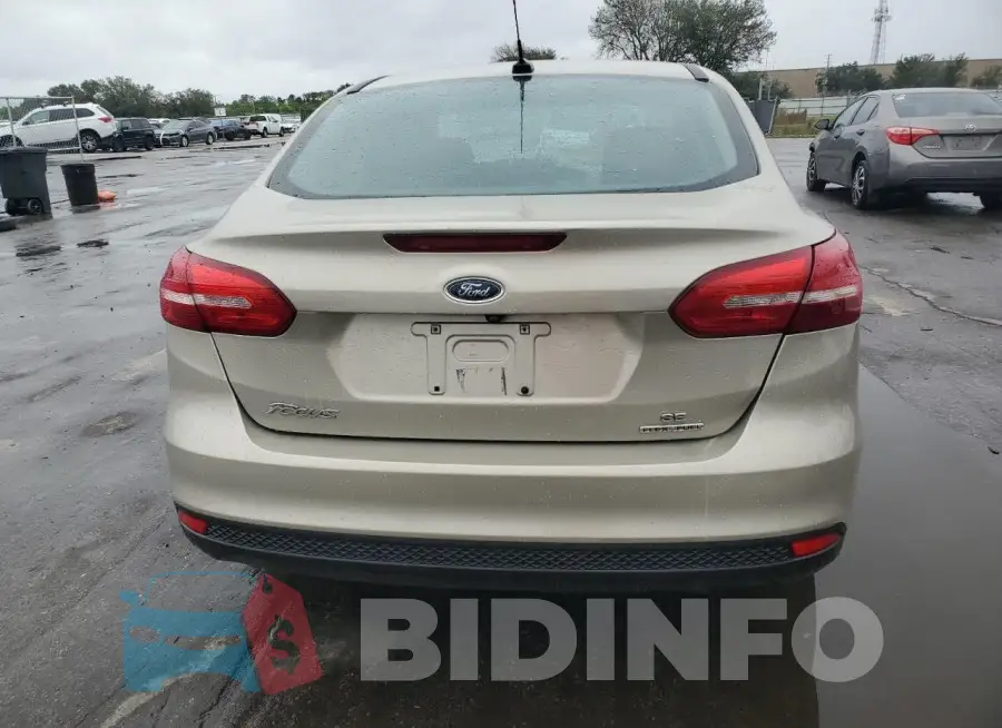 1FADP3F25GL267463 Photo# 6
