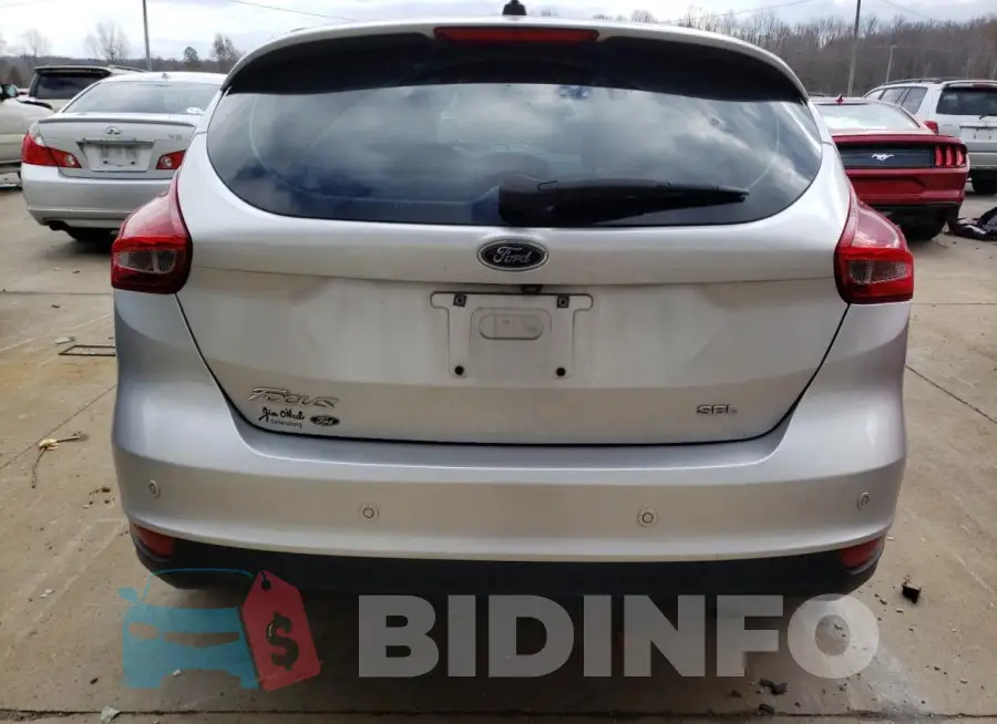 1FADP3M28HL276064 Photo# 6