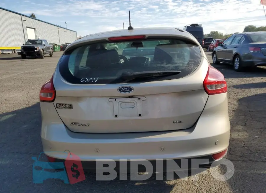 1FADP3M2XHL223494 Photo# 6