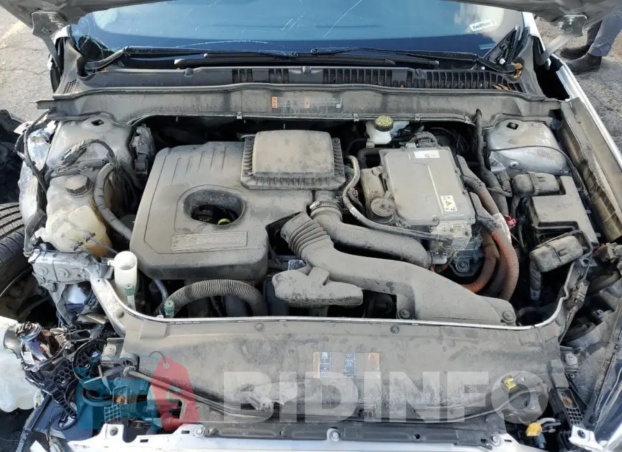3FA6P0LU2HR325674 Photo# 11