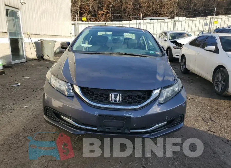 19XFB2F55FE102266 Photo# 5