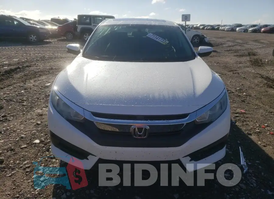 19XFC2F71JE022437 Photo# 5