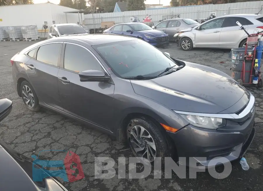 19XFC2F79HE059763 Photo# 4