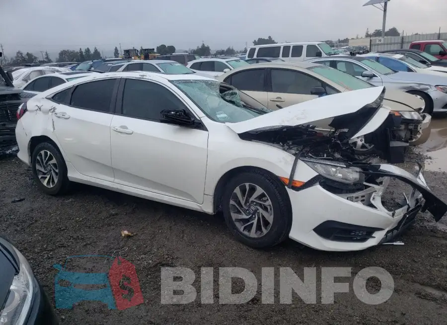 19XFC2F79HE232987 Photo# 4