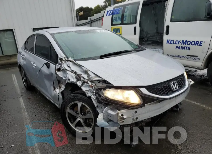 2HGFB2F71FH525773 Photo# 4