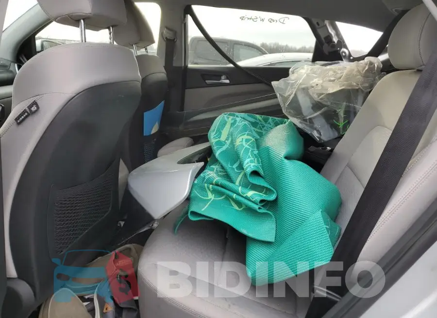 KM8J23A46KU911801 Photo# 11