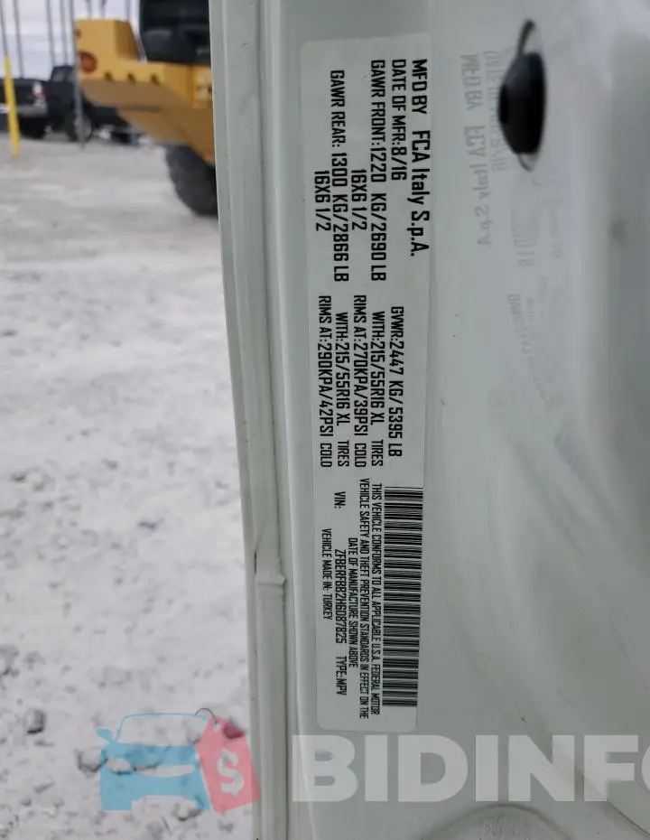 ZFBERFBB2H6D87825 Photo# 13
