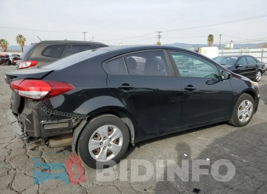 3KPFL4A72HE138064 Photo# 3