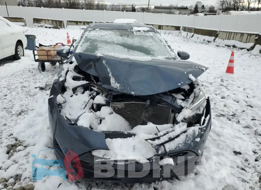 2T1BURHE3JC086719 Photo# 5