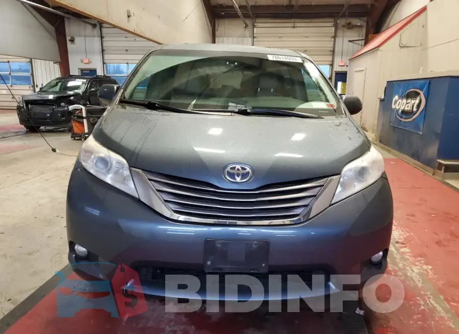 5TDYK3DC6FS576989 Photo# 5