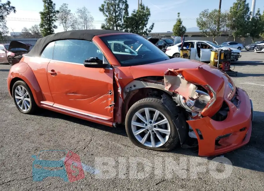 3VW5DAAT8JM518247 Photo# 4