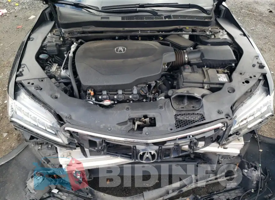 19UUB2F75HA004211 Photo# 11