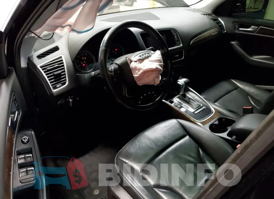 WA1L2AFP8GA088652 Photo# 8