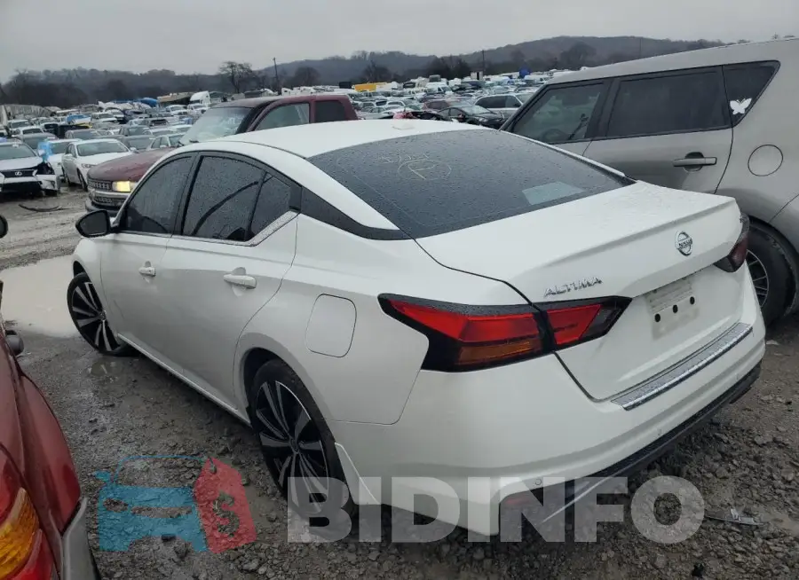 1N4BL4CV5MN382944 Photo# 2