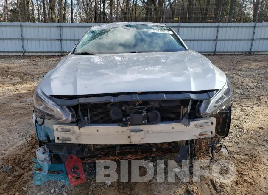 1N4BL4CV9KC168936 Photo# 5