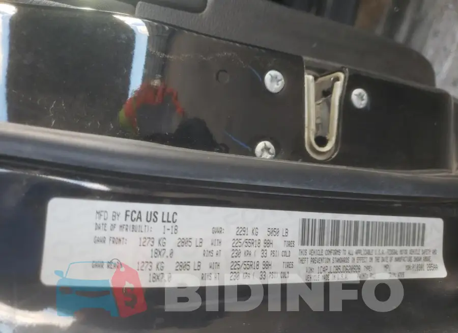 1C4PJLCB5JD620928 Photo# 14